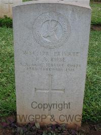 Dar Es Salaam War Cemetery - Pose, E A